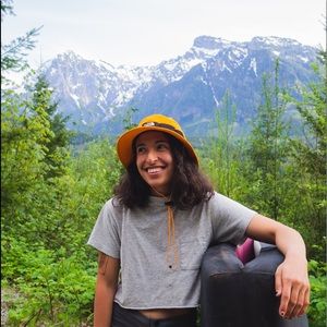 Meet your Posher, Elisabeth